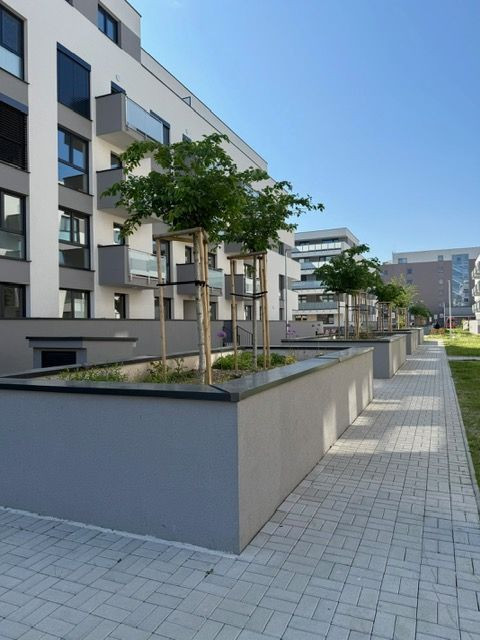 EXKLUZIVNE NA PREDAJ od DEVELOPERA posledný 3 IZBOVÝ BYT na 1.NP s velkorysou terasou - C5