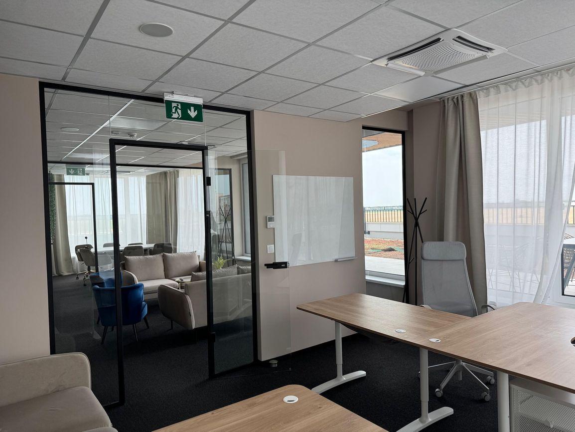 LEVELREAL | OC ISLAND - Na prenájom kancelárske priestory