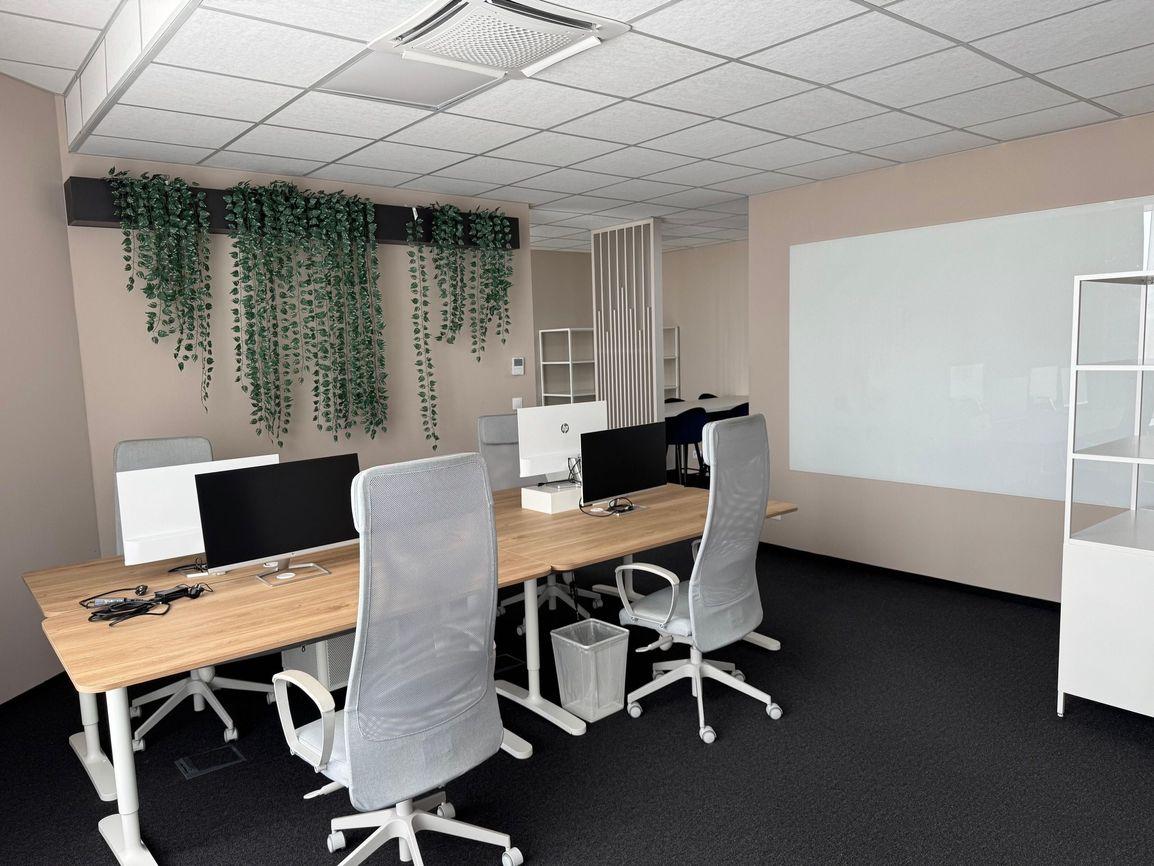 LEVELREAL | OC ISLAND - Na prenájom kancelárske priestory