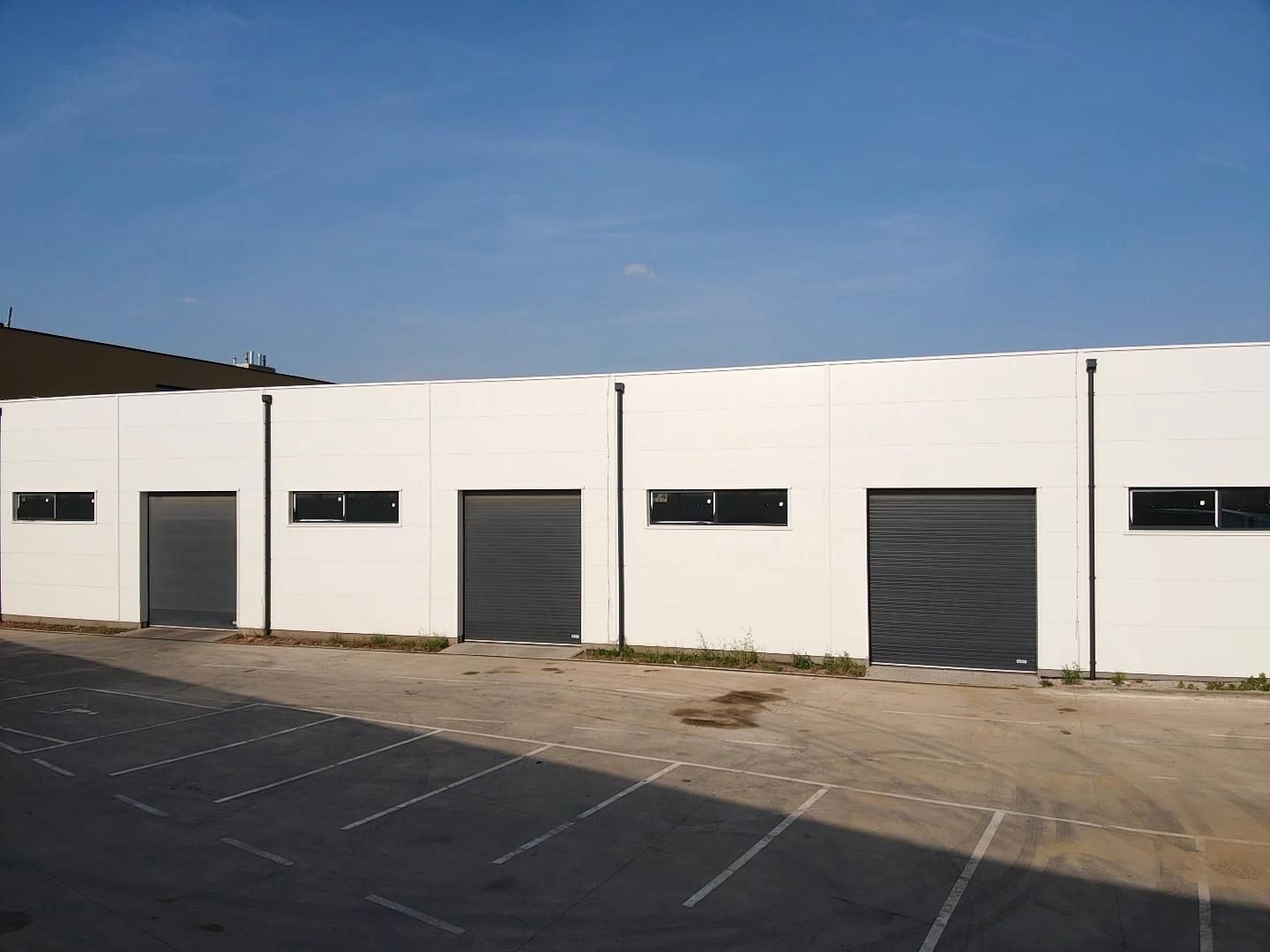 LEVELREAL | OC ISLAND - Na prenájom skladové priestory v Trnave