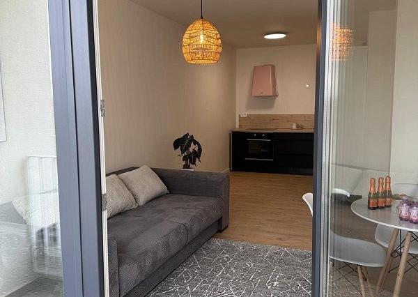 LEVELREAL | Na prenájom 2-izbový byt v Seredi - Cisárky