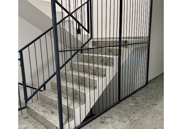 EXKLUZIVNE NA PREDAJ od DEVELOPERA posledný 3 IZBOVÝ BYT na 1.NP s velkorysou terasou - C5