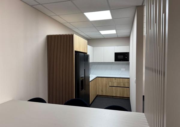 LEVELREAL | OC ISLAND - Na prenájom kancelárske priestory